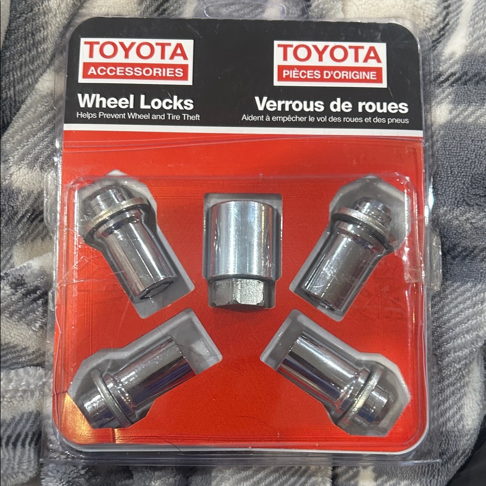 Genuine Toyota Accessories Wheel Locks PU276-00901